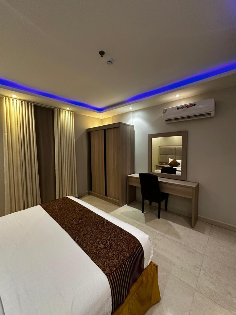 Al Sharq Hotel Ḩafar al Bāţin Buitenkant foto